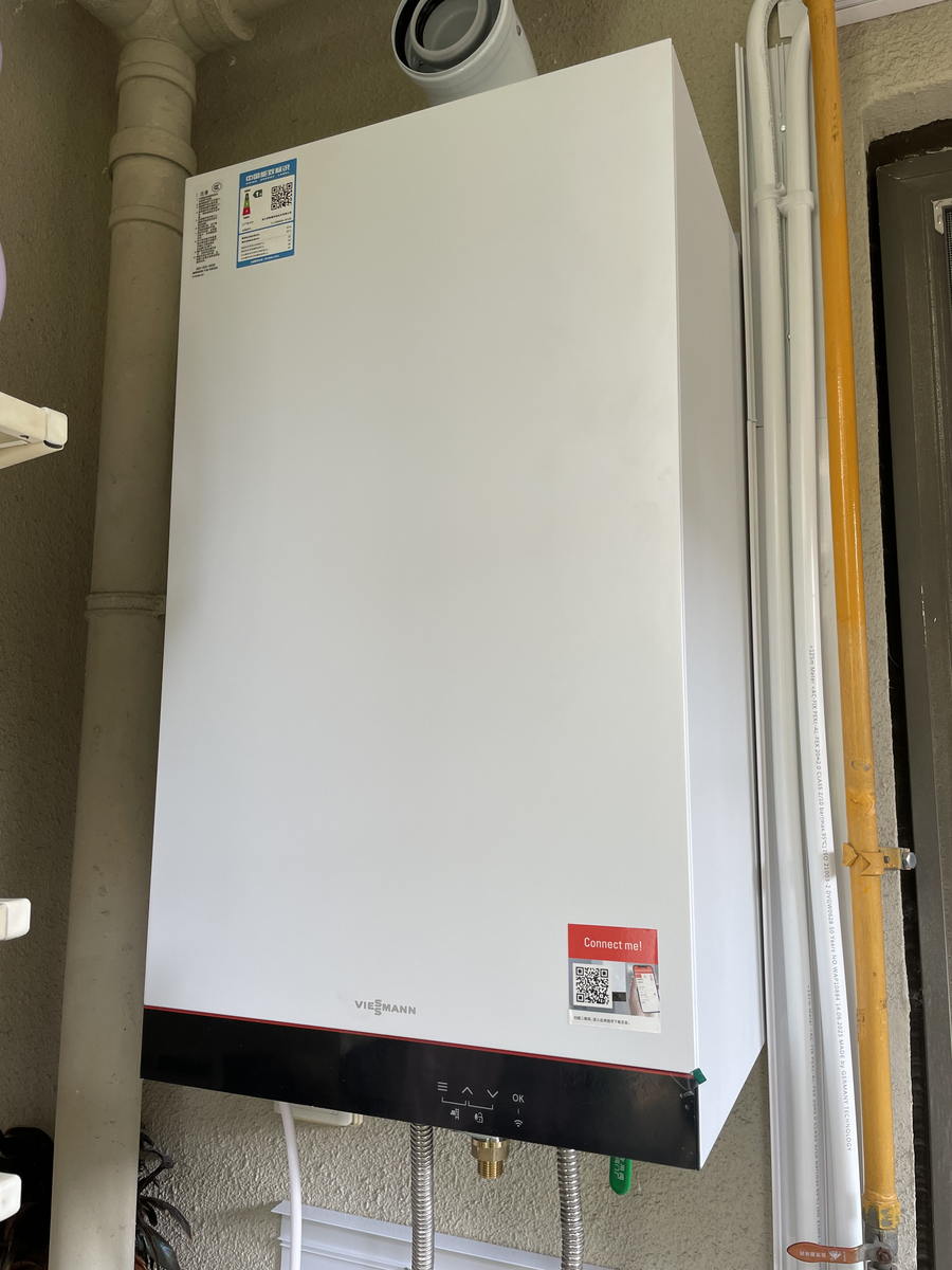 麗都世家A區117㎡住宅明裝暖氣片采暖系統安裝案例
